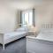 Apartment Nine - Uk39851