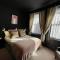 Blue Skye Guest House 8