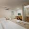 Sunstone Hotel