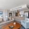 Exclusive apartment- Rooftop pool