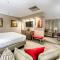 Hotel Capstone Hotel Capstone