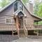 Picturesque Mountain Cabin with Hot Tub and Fire Pit!