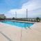 Island Winds West 777 condo