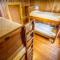 13 Lunas Hostel
