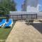3-Bedroom House Near the Beach