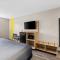 Super 8 by Wyndham Lewiston Auburn Area