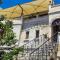 Elysee Cave House