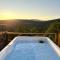 Quinta do Barrieiro - Art Selection by Maria Leal da Costa