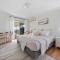 Pet-friendly Beachfront Family Retreat