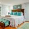 Lakefront Retreat with Sunroom, Patio and Kayak!