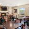 Cobblestone Hotel & Suites - Knoxville