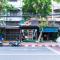 BAO San Chao Pho Sua - Giant Swing เบา ศาลเจ้าพ่อเสือ เสาชิงช้า