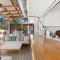Cute Beach Cottage - Absolute Beach Front