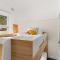 Cute Beach Cottage - Absolute Beach Front