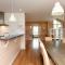 The Black House - Luxurious Holiday Villa Zeewolde