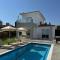 Diamond Villas