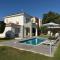 Diamond Villas