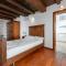 Apartments with pool Maraska