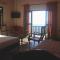 Hotel SkyFall