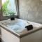 Quattuor Cabanas. Privacidade e conforto com hidromassagem