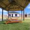 Cabaña con pileta CLIMATIZADA y gran parque en Mendoza AZUL