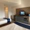 Sand Pebbles Inn