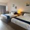 Sand Pebbles Inn