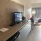 Sand Pebbles Inn