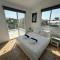 Villa Coralia Gardens 1km From Coral Bay Beach