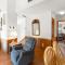 2130 - Luna Blu Cottage