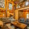Treehouse River Lodge