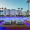 So White Boutique Suites