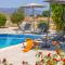 Villa Orange Tree