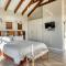 Manor on the Bay Guest House
