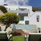 Manor on the Bay Guest House