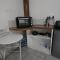 Wooden Townhouse close to Ramsgate Beach Basisha