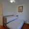 Wooden Townhouse close to Ramsgate Beach Basisha