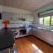 Wooden Townhouse close to Ramsgate Beach Basisha