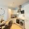 Luxury One-Bedroom Apt at The Signature Near Airport