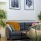Old Town Luxe Retreat - King Bed - Steps to Main Square