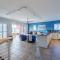 Sunny Dry Mill Apartment on Thesen Islands