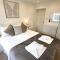 Top Of The Lane Luxury Holiday Apartment
