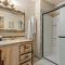 225 6th Avenue 4