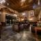 Glacier Mountaineer Lodge