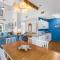 2130 - Luna Blu Cottage