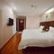 GreenTree Inn Ji‘nan Shanda Road Business Hotel