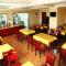 GreenTree Inn JiangSu Zhenjiang Danyang Wanshan Park Express Hotel