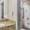 Quality Inn Oak Grove Fort Campbell