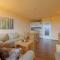 Apartment 512