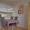 Apartment 515